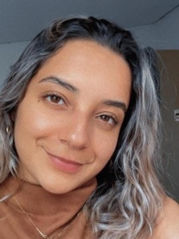 Valéria Cristina  Alves dos Santos 
