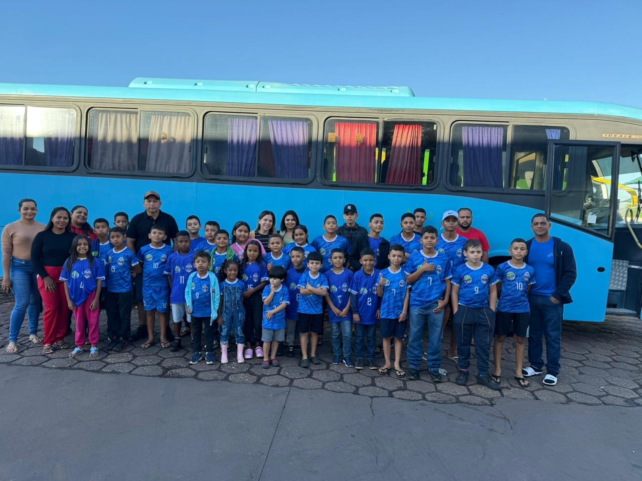 Projeto Eu Atleta realiza viagem recreativa e cultural para Carolina-MA