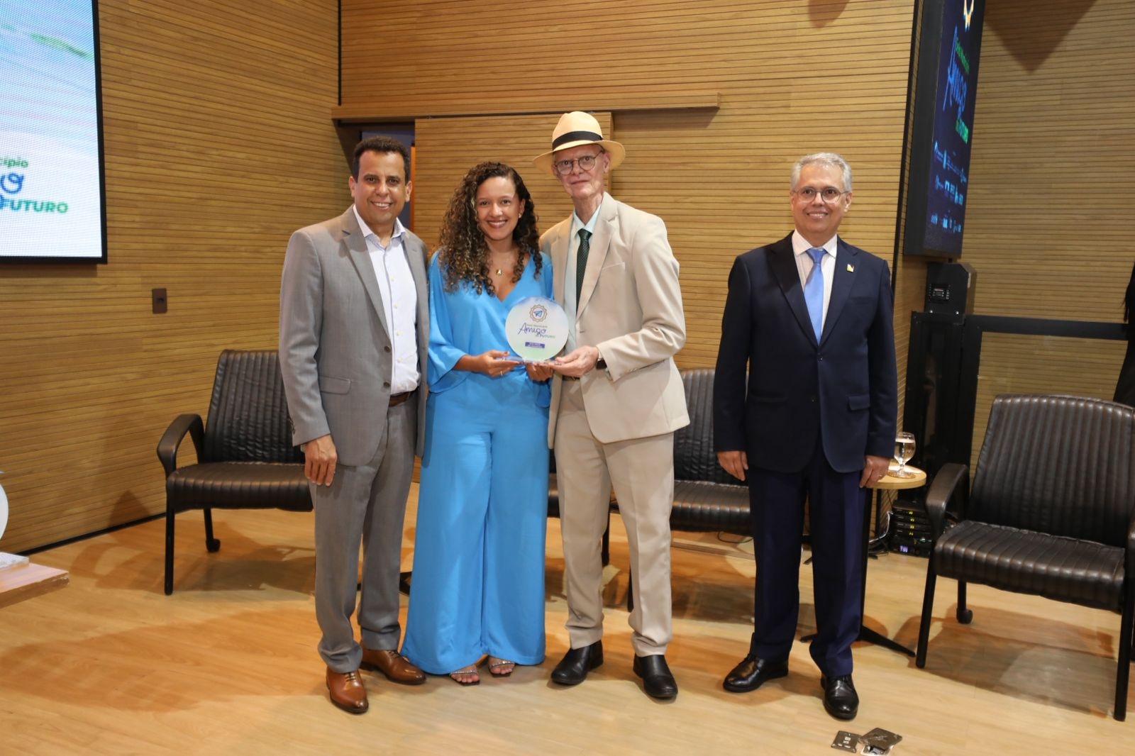 Bom Jesus do Tocantins recebe o Selo Município Amigo do Futuro, concedido pelo Tribunal de Contas do Estado do Tocantins por meio do programa TCE de Olho no Futuro – Aliança pela Primeira Infância.